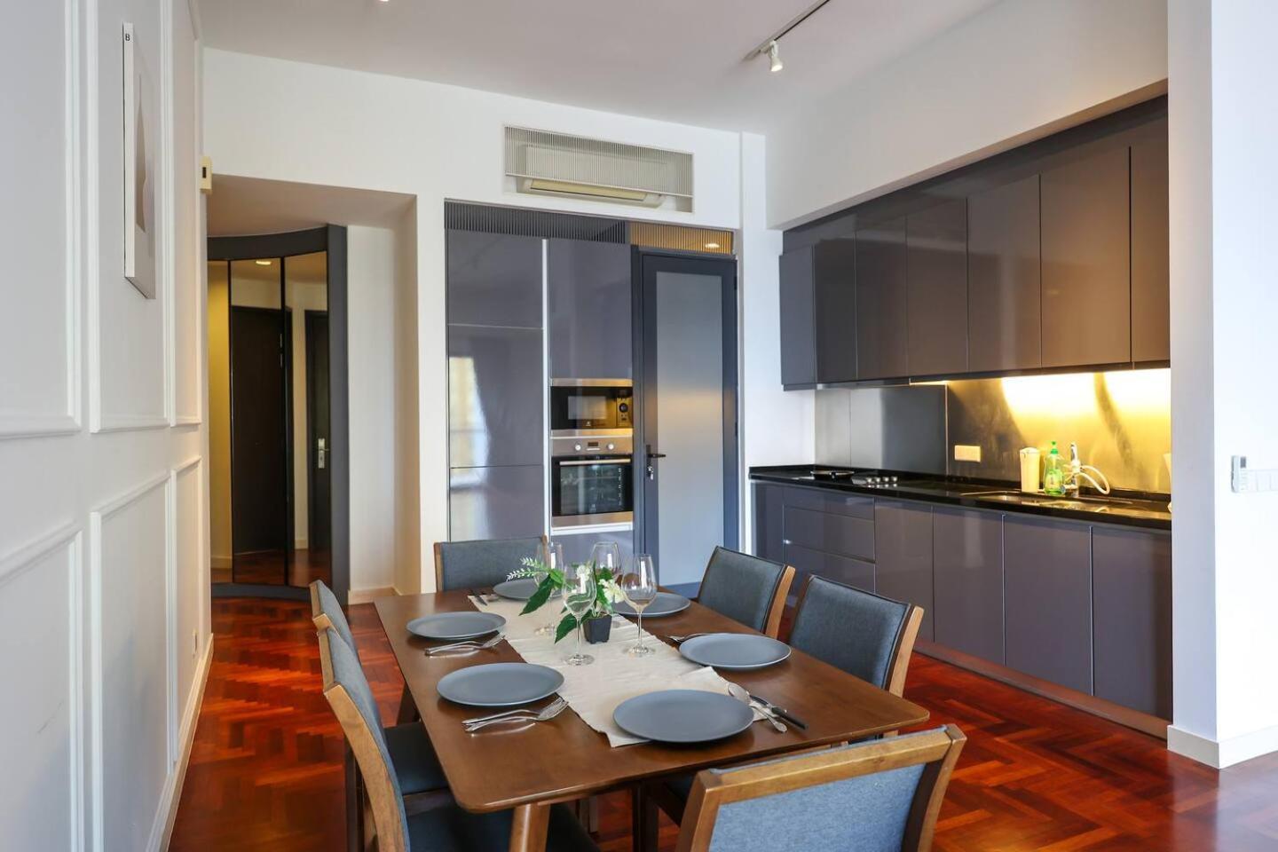 The Mews Klcc Apartment Куала Лумпур Екстериор снимка
