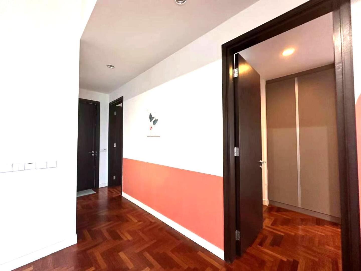 The Mews Klcc Apartment Куала Лумпур Екстериор снимка